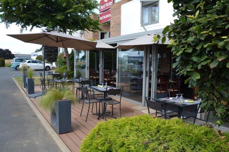 Brit Hotel Caen Herouville Exteriör bild